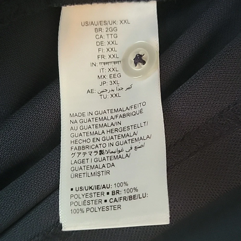 Amazon Essentials Men's Polo - Picture 5 of 6